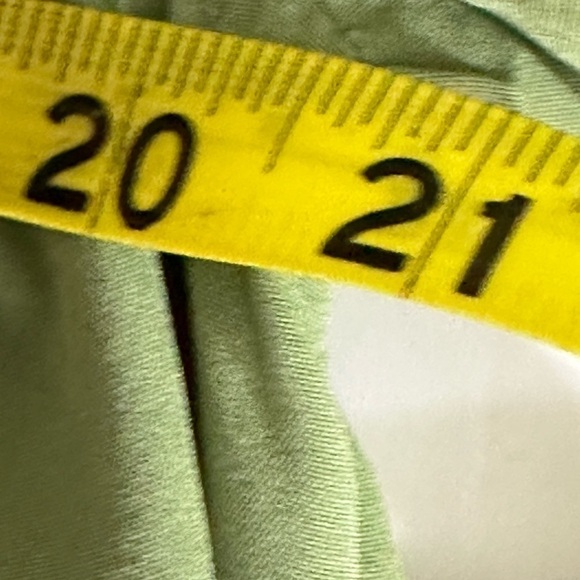 Shein sz med tunic boho style slightly oversized green with eyelet umpire waist - Picture 4 of 14